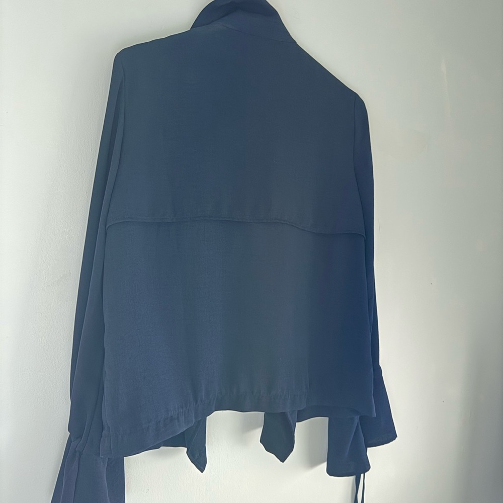 Lulu's Classic Blue Lightweight Jacket - image 4
